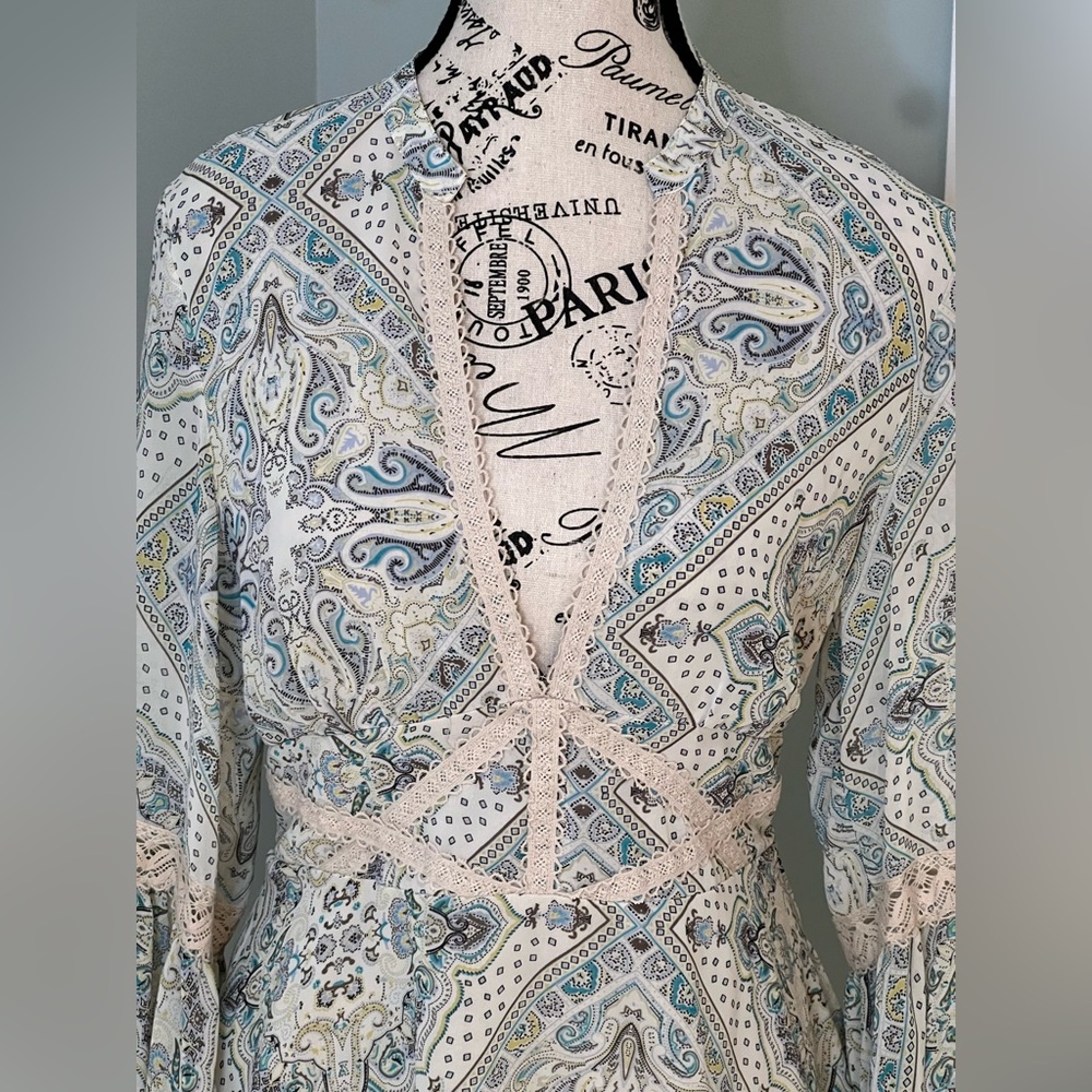 Free People Moonlight Bay mini dress | blue & white paisley print | size 8 - Picture 11 of 15